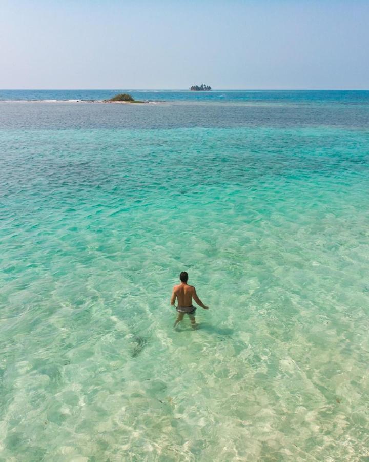 דאנגריגה Pelican Beach Resort South Water Caye מראה חיצוני תמונה